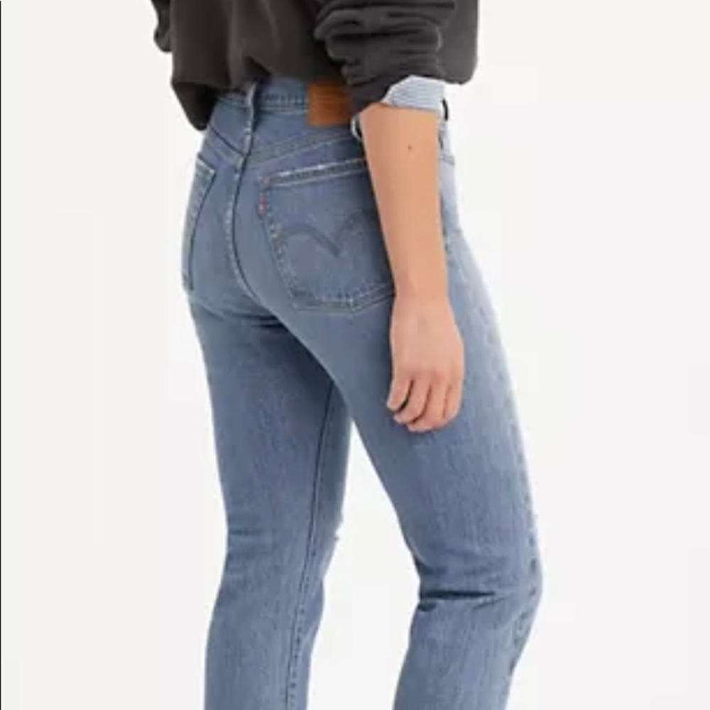 LEVI’S HIGH RISE WEDGIE - Picture 8 of 8
